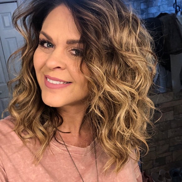 Meet your Posher, Kim - Picture 1 of 1